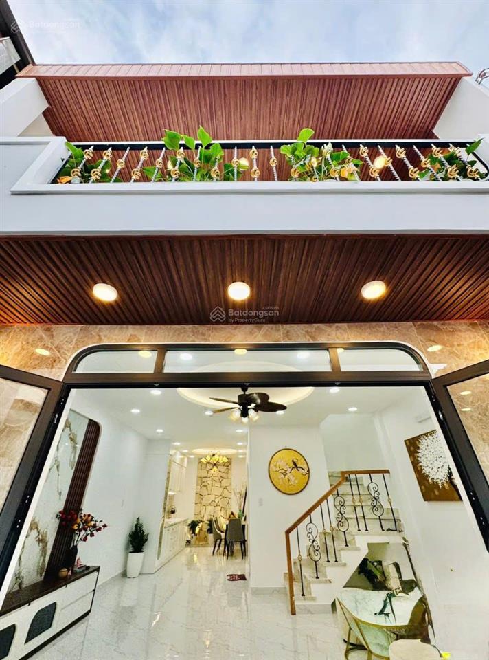 Siêu phẩm ngang 5.5m, lê đức thọ p6  gần chợ an nhơn diện tích 5,5m x 14m, 1 lầu, 3pn, 3wc=5,5 tỷ