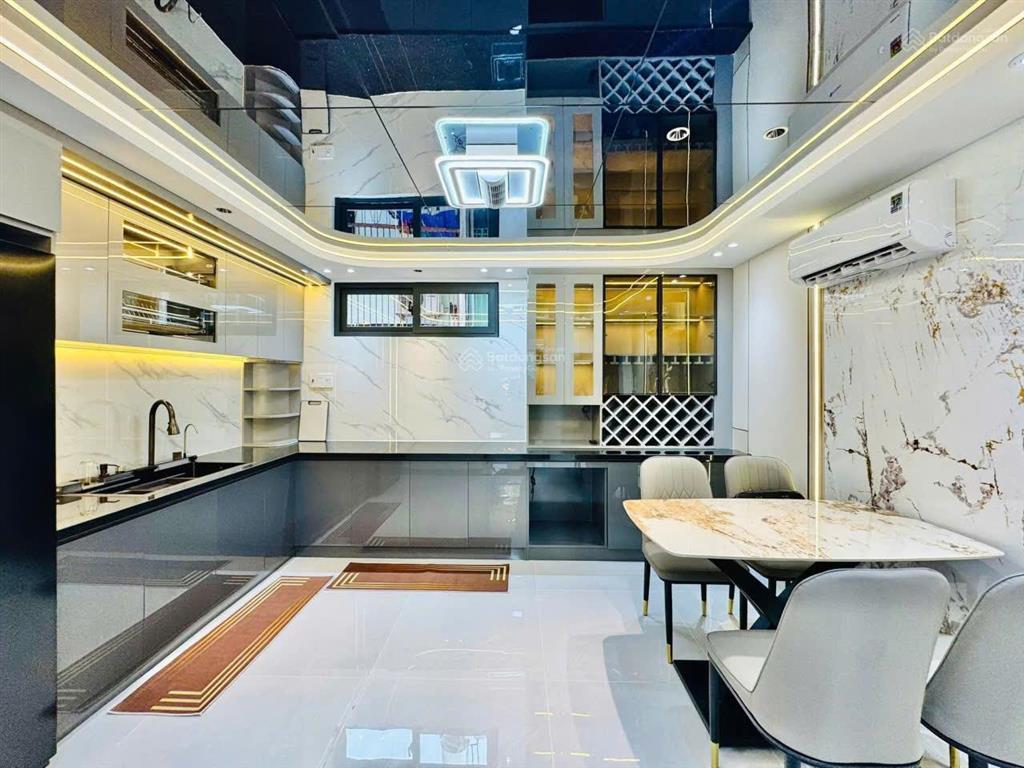 Nhà mới xây hẻm xe hơi thông nguyễn văn lượng p16  gần cityland park hills 4,2mx12m 4 tầng=8,2 tỷ
