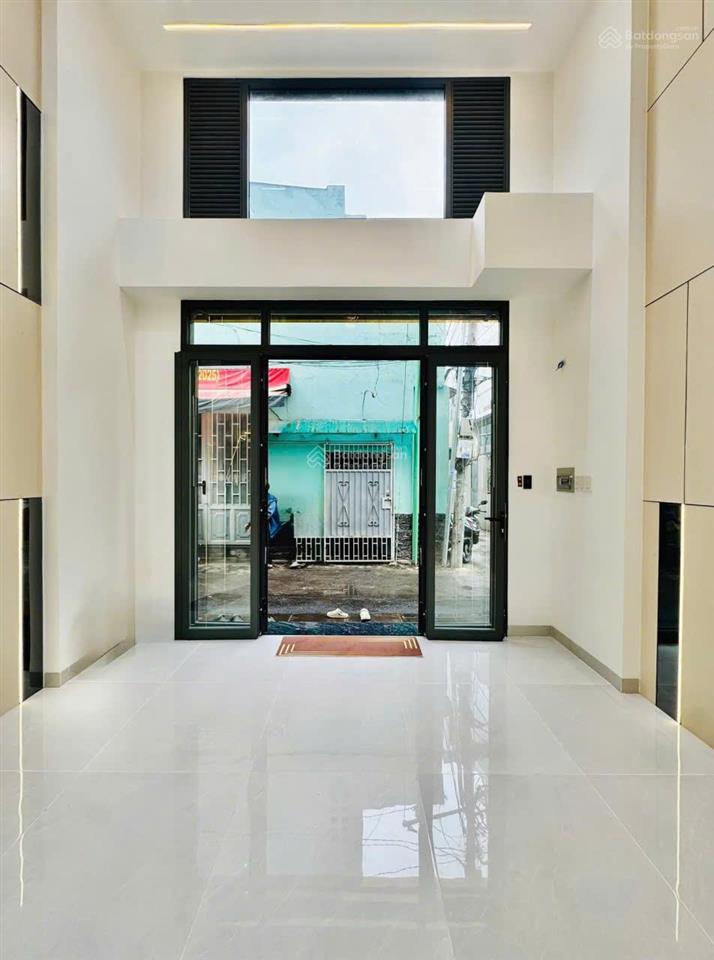 Nhà mới xây hẻm xe hơi thông nguyễn văn lượng p16  gần cityland park hills 4,2mx12m 4 tầng=8,2 tỷ
