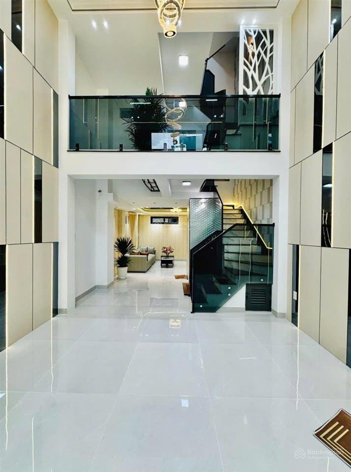 Nhà mới xây hẻm xe hơi thông nguyễn văn lượng p16  gần cityland park hills 4,2mx12m 4 tầng=8,2 tỷ