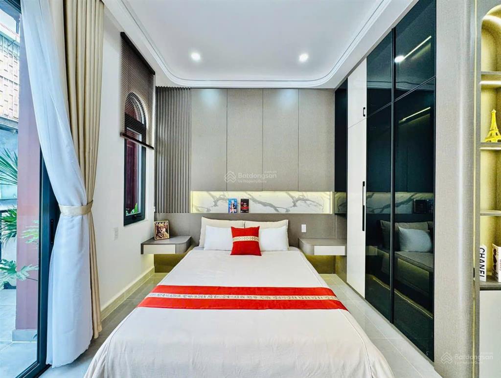 Nhà hẻm xe hơi, thống nhất p16, 4,3x13m 3 lầu 4 phòng, 5wc  gần cityland park hills =8,2 tỷ