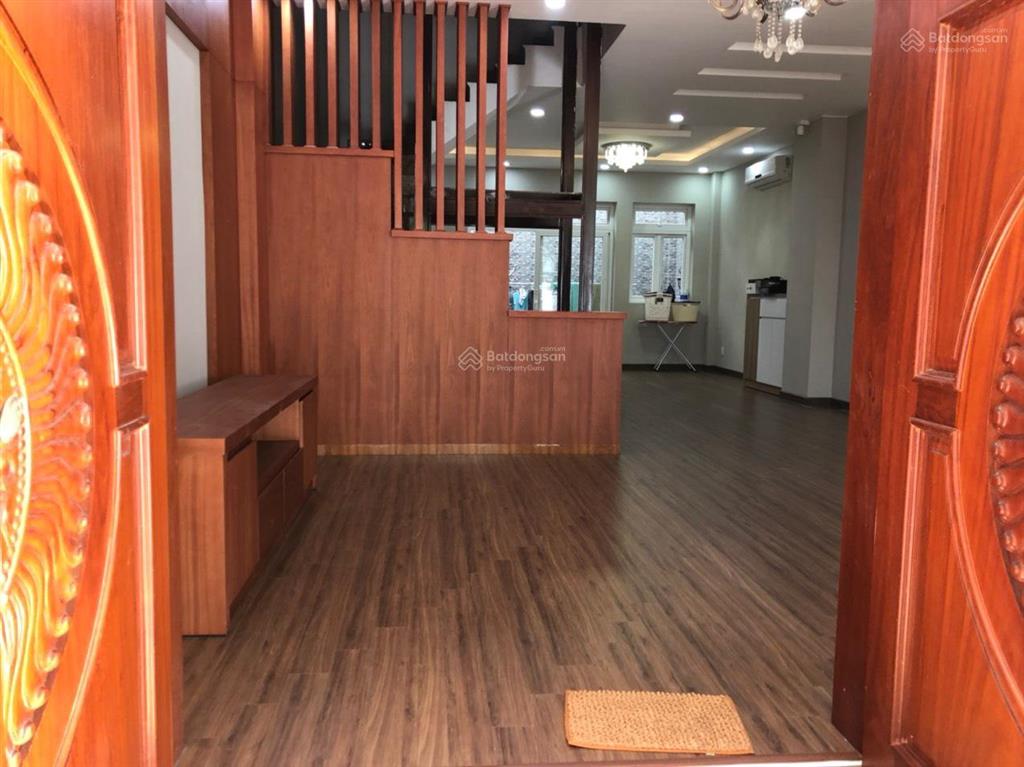 Biệt thựfull nội thất cityland center hills phường 75x20m hầm 4 lầu 6pn 6wc=35 triệu