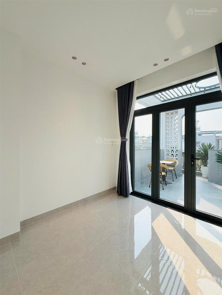 Nhà mới xây hẻm 6m thôngcăn góc full nội thấtnguyễn văn khối p84x17m3 lầu4pn 5wc=25tr