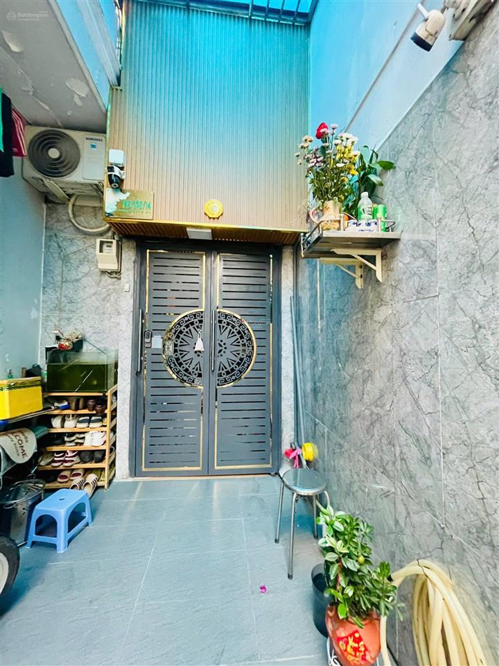 Nhà quang trung p12  nhà cách hẻm xe tải 10mdiện tích 4,3m x8.05m ( nỡ hậu 4,4m) 1 lầu=5,3 tỷ