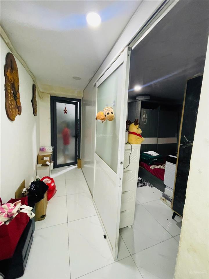 Nhà quang trung p12  nhà cách hẻm xe tải 10mdiện tích 4,3m x8.05m ( nỡ hậu 4,4m) 1 lầu=5,3 tỷ