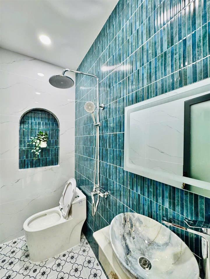 Siêu phẩm số 14 p8, diện tích ngang 5.15m x dài 13.5m (nở hậu 6.4m), 4pn, 4wc  6,9 tỷ