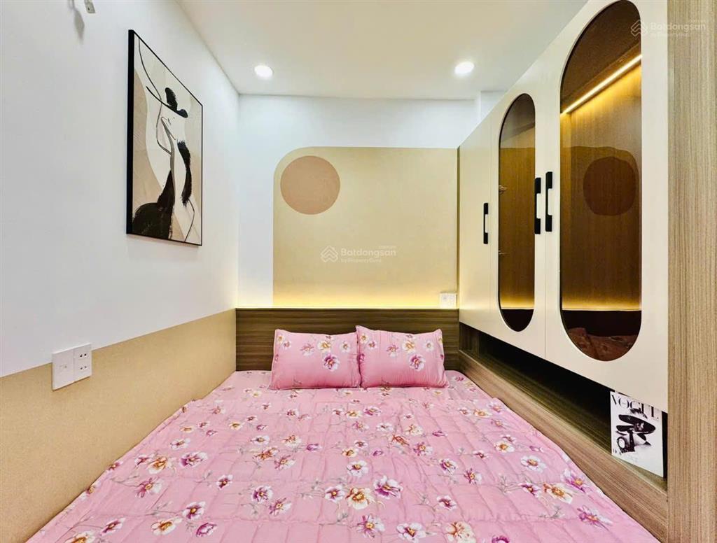 Siêu phẩm số 14 p8, diện tích ngang 5.15m x dài 13.5m (nở hậu 6.4m), 4pn, 4wc  6,9 tỷ