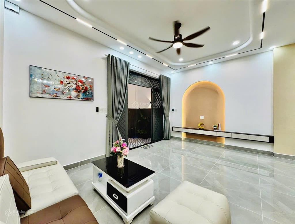Siêu phẩm số 14 p8, diện tích ngang 5.15m x dài 13.5m (nở hậu 6.4m), 4pn, 4wc  6,9 tỷ