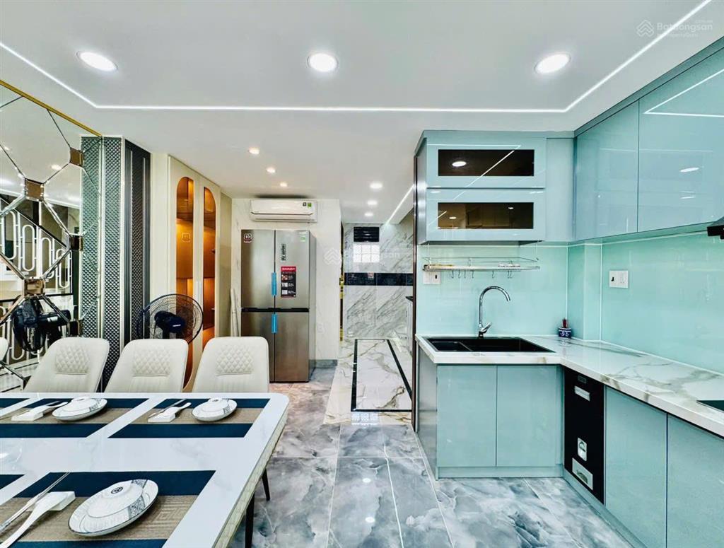 Siêu phẩm nguyễn văn khối p114x13m4 lầu thang máy 4pn 5wc8,9 tỷ nội thất cao cấp