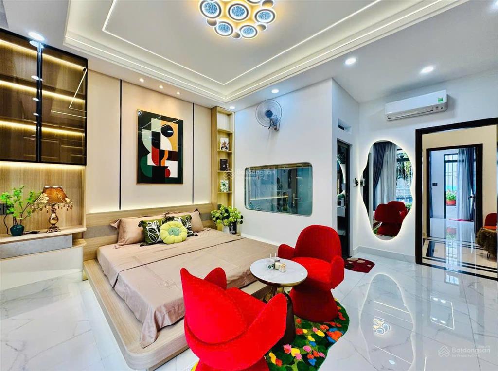 Siêu phẩm hẻm thông 7m phạm văn chiêu, p9, 5x17m, 3 lầu, 5 phòng 6wc có sân vườn