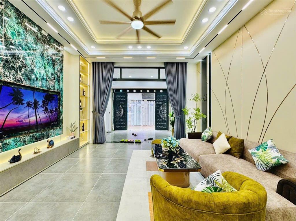 Siêu phẩm hẻm thông 7m phạm văn chiêu, p9, 5x17m, 3 lầu, 5 phòng 6wc có sân vườn
