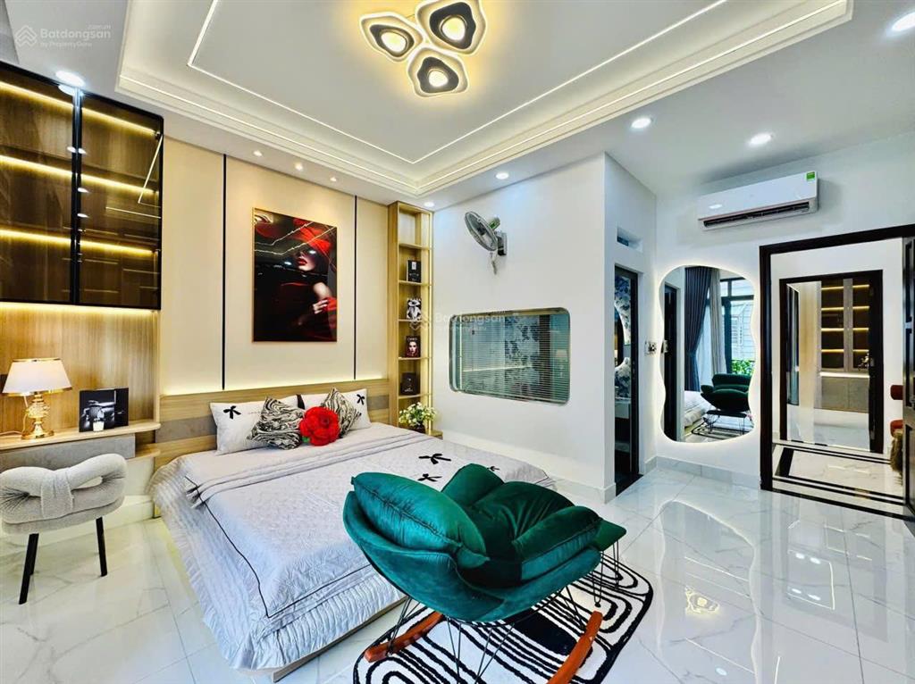 Siêu phẩm hẻm thông 7m phạm văn chiêu, p9, 5x17m, 3 lầu, 5 phòng 6wc có sân vườn
