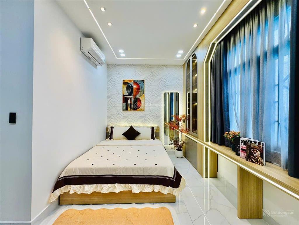 Siêu phẩm hẻm thông 7m phạm văn chiêu, p9, 5x17m, 3 lầu, 5 phòng 6wc có sân vườn