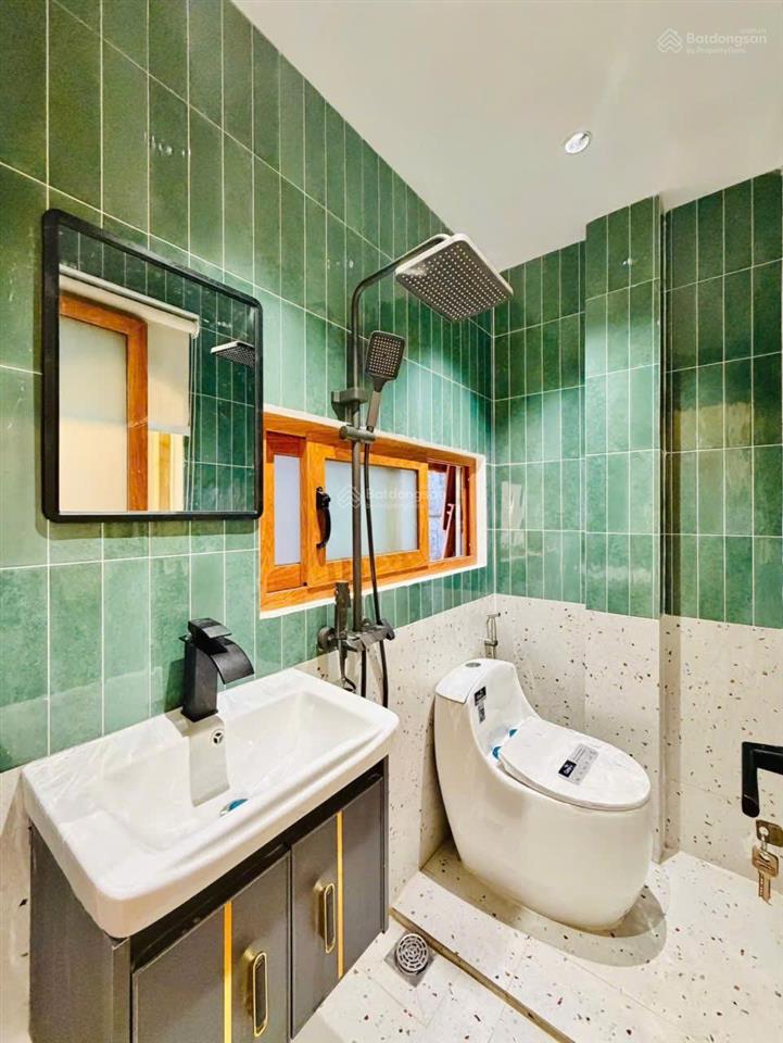 Căn vila có hồ bơi  phạm văn chiêu p14  5x16m  1 lầu  3pn  4wc  6,9 tỷ