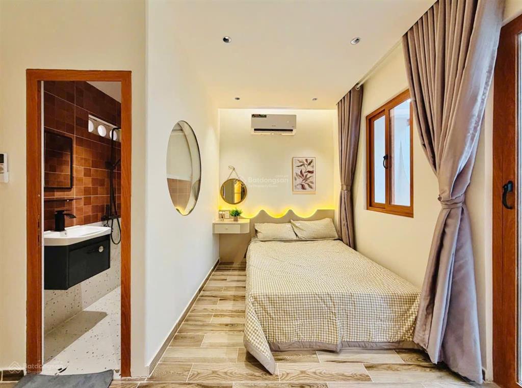 Căn vila có hồ bơi  phạm văn chiêu p14  5x16m  1 lầu  3pn  4wc  6,9 tỷ