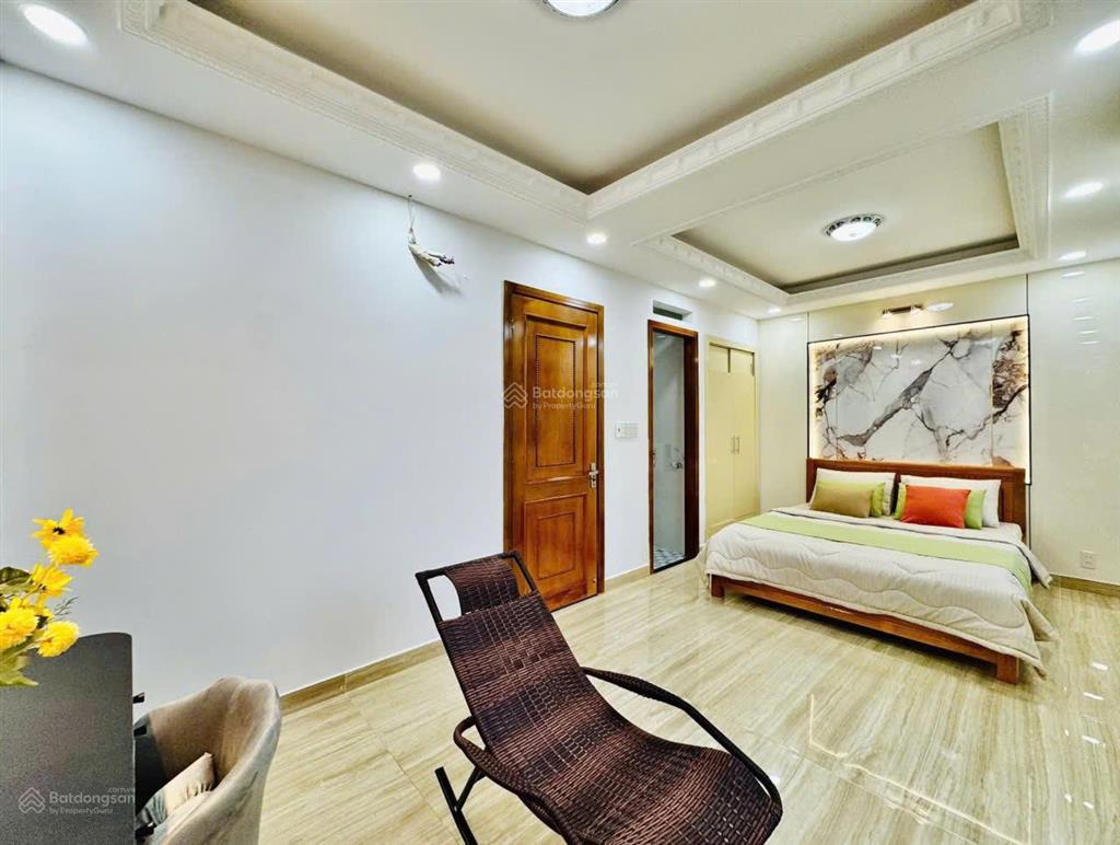 Nhà full nội thất phạm văn chiêu p14 7x7m 4 lầu 3 phòng 4wc 18 triệu/tháng