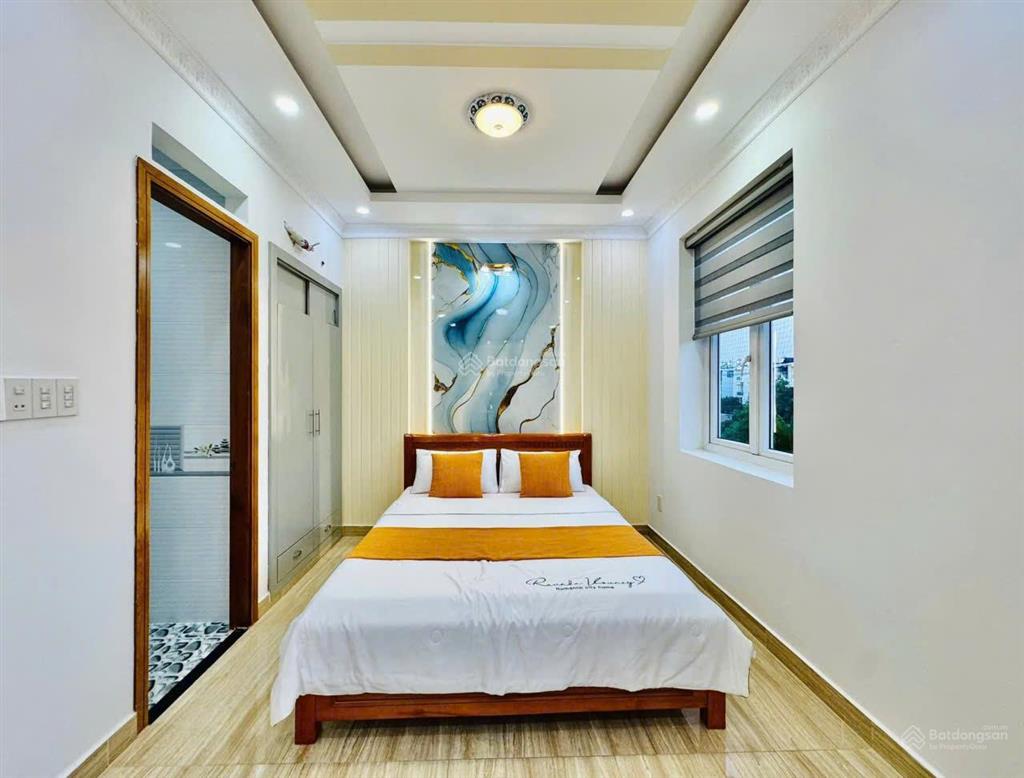 Nhà full nội thất phạm văn chiêu p14 7x7m 4 lầu 3 phòng 4wc 18 triệu/tháng
