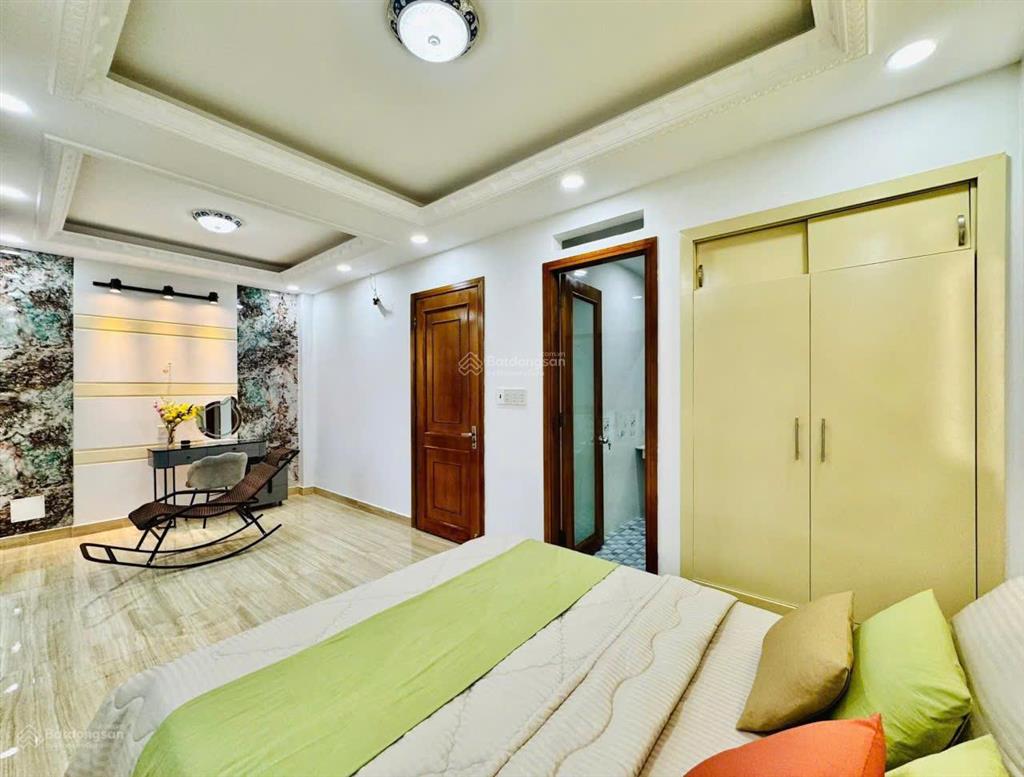 Nhà full nội thất phạm văn chiêu p14 7x7m 4 lầu 3 phòng 4wc 18 triệu/tháng