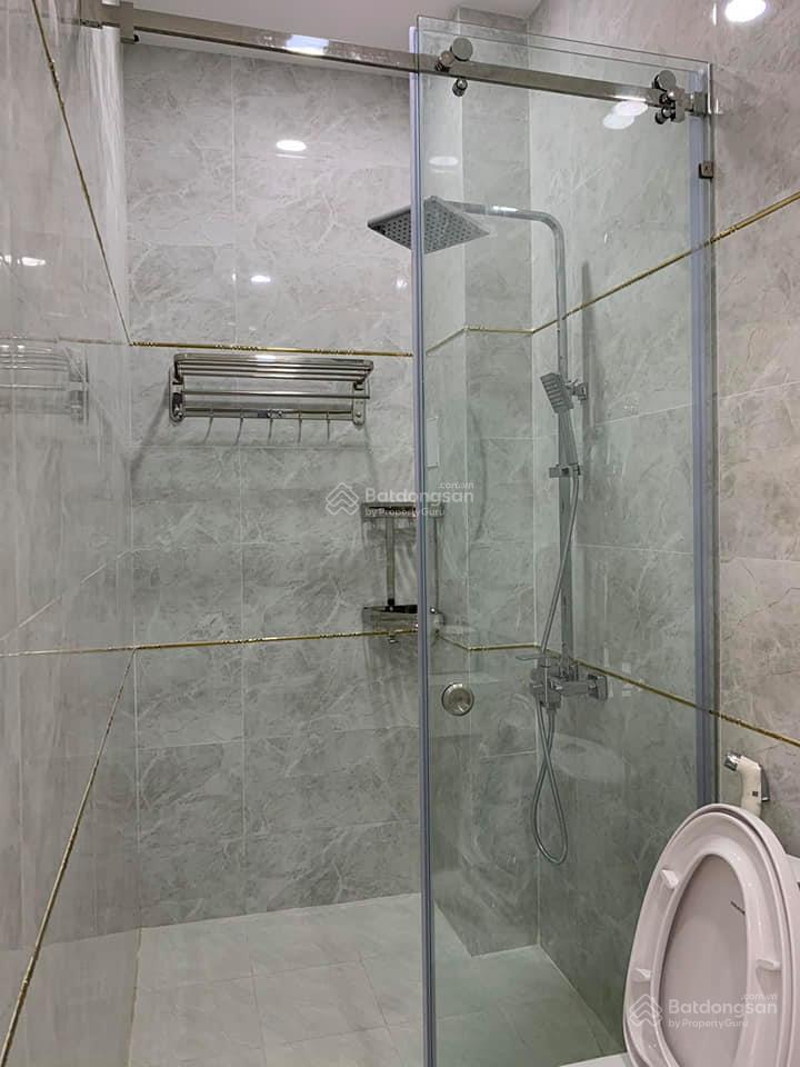 Nhà hẻm 4m quang trung p11 diện tích 4x13m  3 lầu 5pn 3wc = 15 triệu  gần chợ hạnh thông tây