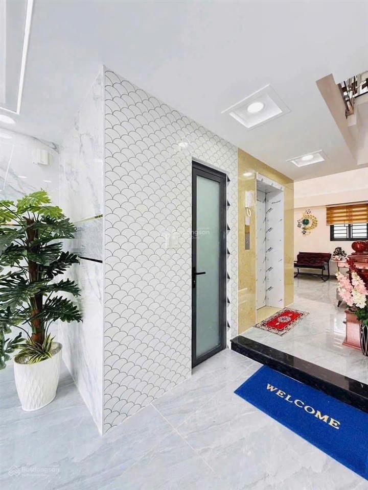 Nhà full nội thất hẻm 7 nguyễn tư giản p12  có thang máy 4x15m  4 lầu 4pn 5wc = 25 triệu/tháng
