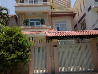 Biệt thự mini, hẻm thông 8m, dương quảng hàm phường 5, diện tích 7x20m, 3 lầu, 5pn, 6wc, 30 triệu