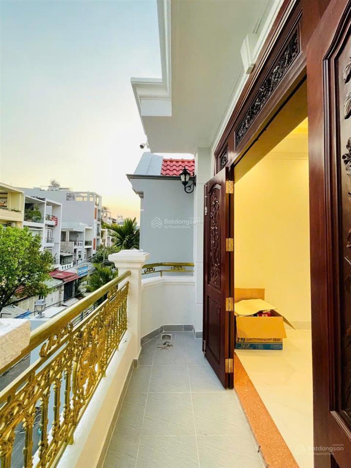Biệt thự mini, hẻm thông 8m, dương quảng hàm phường 5, diện tích 7x20m, 3 lầu, 5pn, 6wc, 30 triệu