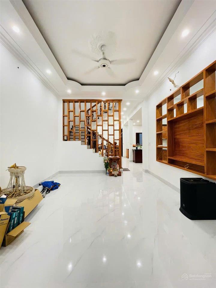 Biệt thự mini, hẻm thông 8m, dương quảng hàm phường 5, diện tích 7x20m, 3 lầu, 5pn, 6wc, 30 triệu