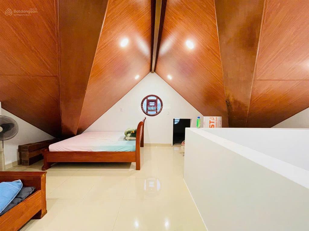 Biệt thự mini, hẻm thông 8m, dương quảng hàm phường 5, diện tích 7x20m, 3 lầu, 5pn, 6wc, 30 triệu
