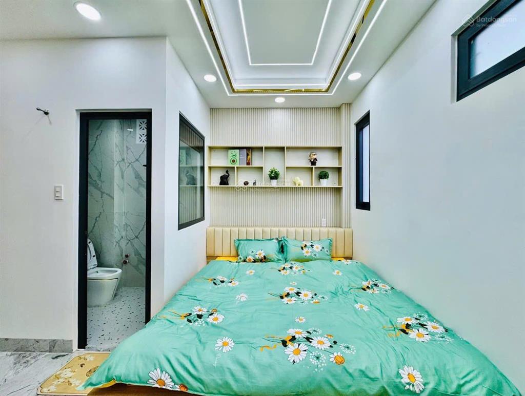 Nhà full nội thấthẻm 8mphan huy ích p12 dt4x17m có thang máy5 lầu 5pn 7wc 30 triệu