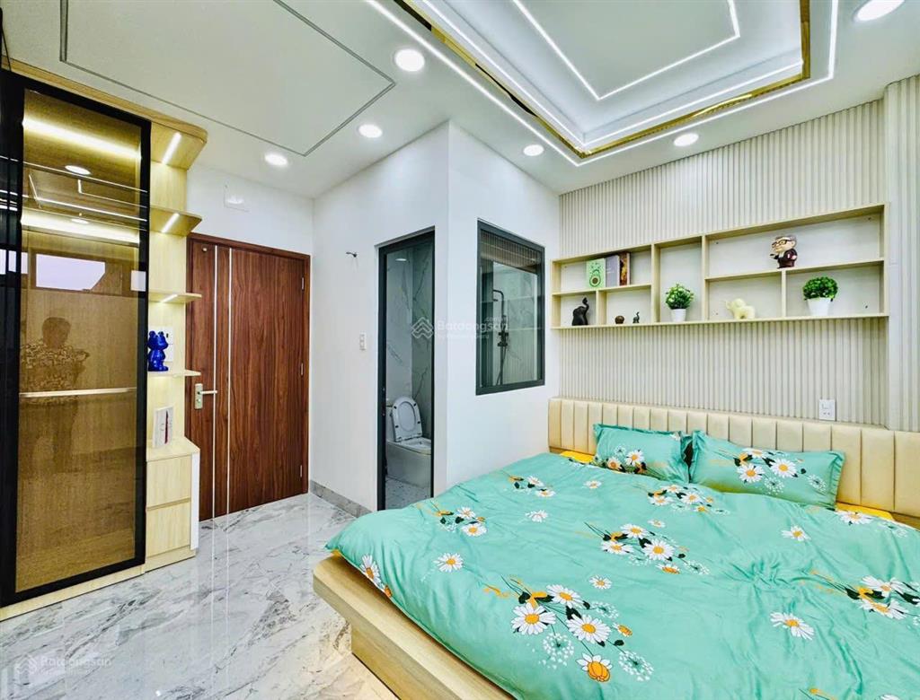 Nhà full nội thấthẻm 8mphan huy ích p12 dt4x17m có thang máy5 lầu 5pn 7wc 30 triệu