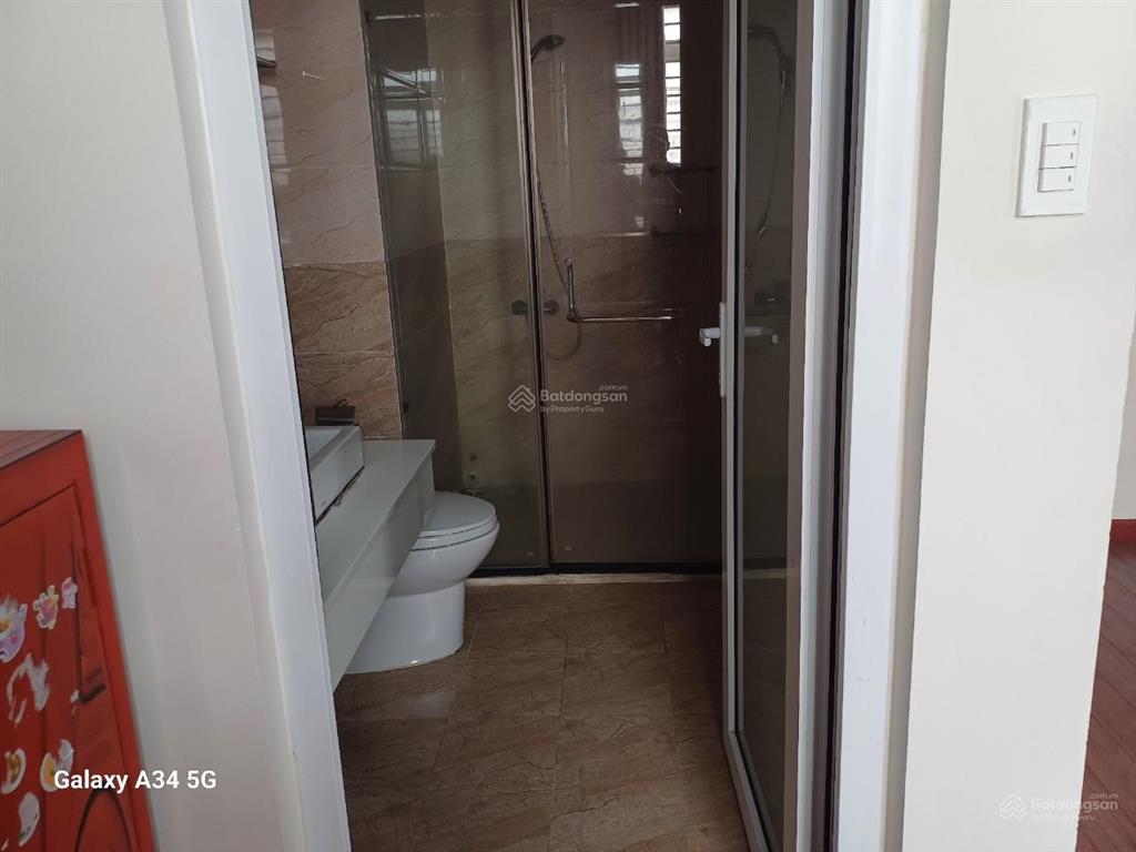 Biệt thự cityland garden hills phường 5  dt 6x20m  hầm  4 lầu  5 phòng  5 wc  40 triệu/tháng