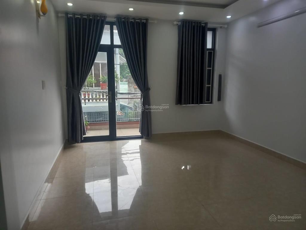 Nhà hẻm xe hơi nguyễn văn khối p11, diện tích 4x15m, 3 lầu, 4 phòng, 3wc, 18 triệu/tháng