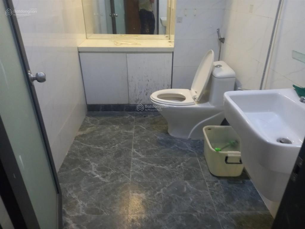 Nhà hẻm xe hơi nguyễn văn khối p11, diện tích 4x15m, 3 lầu, 4 phòng, 3wc, 18 triệu/tháng