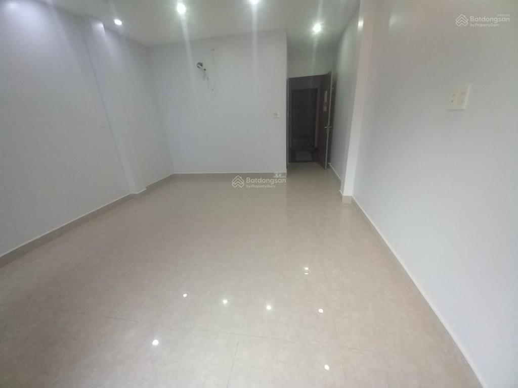 Nhà hẻm xe hơi nguyễn văn khối p11, diện tích 4x15m, 3 lầu, 4 phòng, 3wc, 18 triệu/tháng