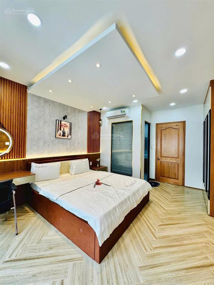 Căn siêu phẩm khu đồng bộ, full nội thất, nguyễn tư giản p12, có thang máy, 4x20m, 5 lầu, 5pn, 6wc