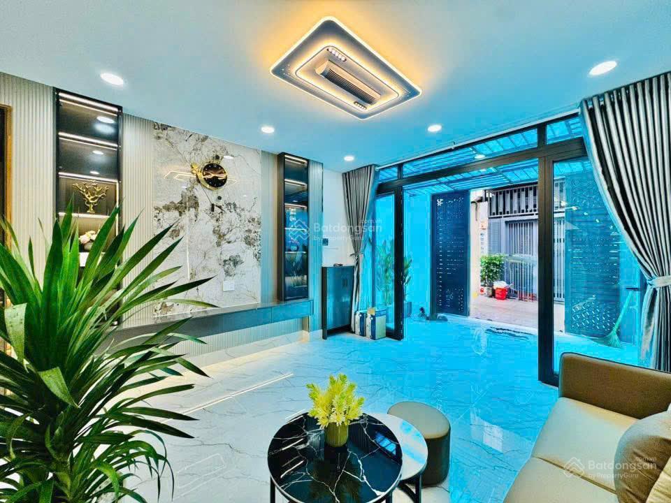 Nhà full nội thất căn góc hẻm 6m lê đức thọ p16  diện tích 4x15m, 4lầu  4 phòng ngủ  3wc 19tr