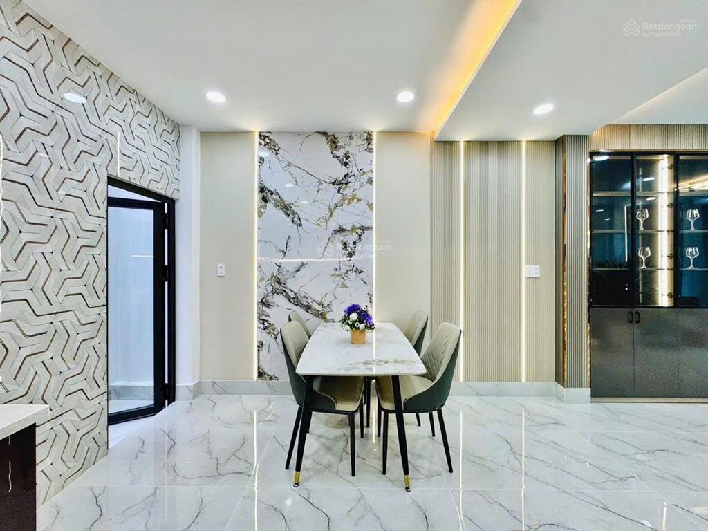 Nhà full nội thất căn góc hẻm 6m lê đức thọ p16  diện tích 4x15m, 4lầu  4 phòng ngủ  3wc 19tr