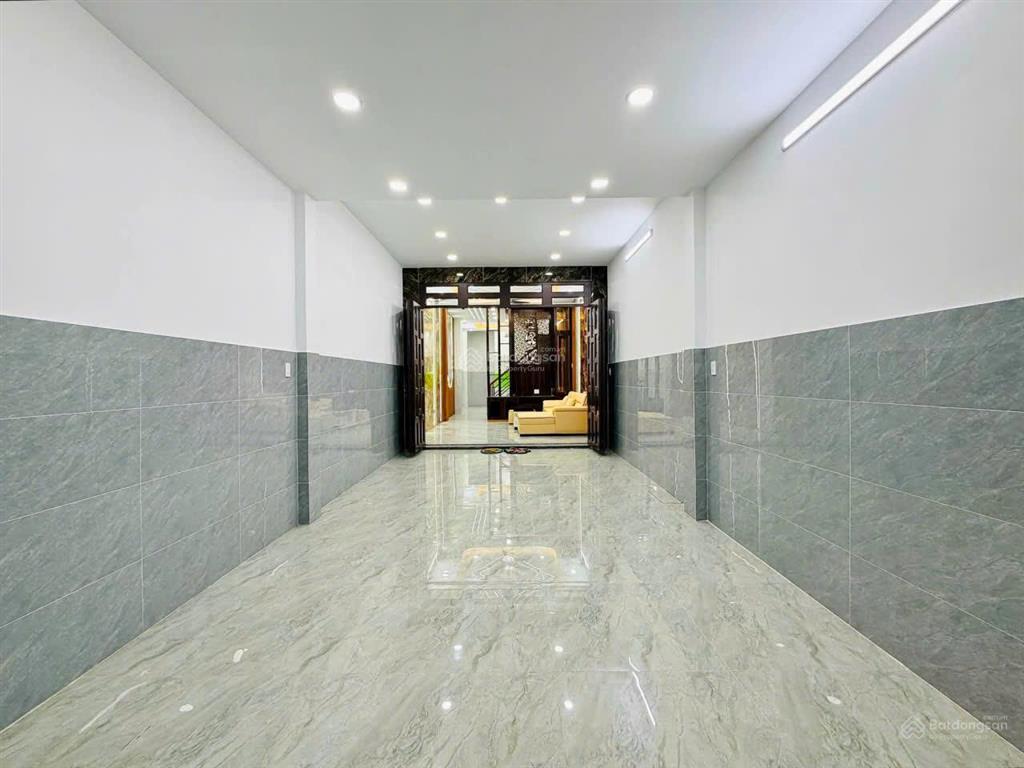 Nhà mặt tiền phạm văn chiêu, phường 14 gò vấp. diện tích 4m x 22m. 3 lầu. 5pn. 6wc. 25 triệu