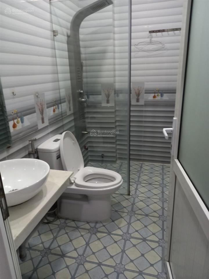 Nhà hẻm xe hơi  nguyễn oanh, phường 6. diện tích 4x17m. 4 lầu. 5 phòng, 5 wc. 18 triệu/tháng