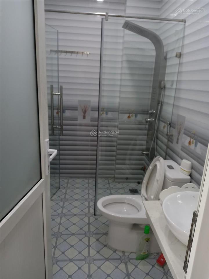 Nhà hẻm xe hơi  nguyễn oanh, phường 6. diện tích 4x17m. 4 lầu. 5 phòng, 5 wc. 18 triệu/tháng
