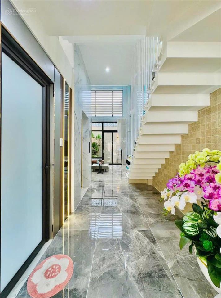 Cho thuê nhà full nội thất hẻm 7m thông phạm văn chiêu p94x15m4 lầu5pn4wc==19 triệu/tháng