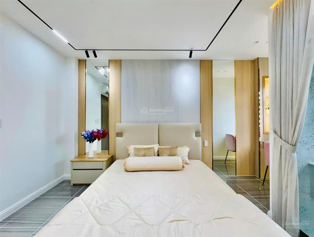 Cho thuê nhà full nội thất hẻm 7m thông phạm văn chiêu p94x15m4 lầu5pn4wc==19 triệu/tháng