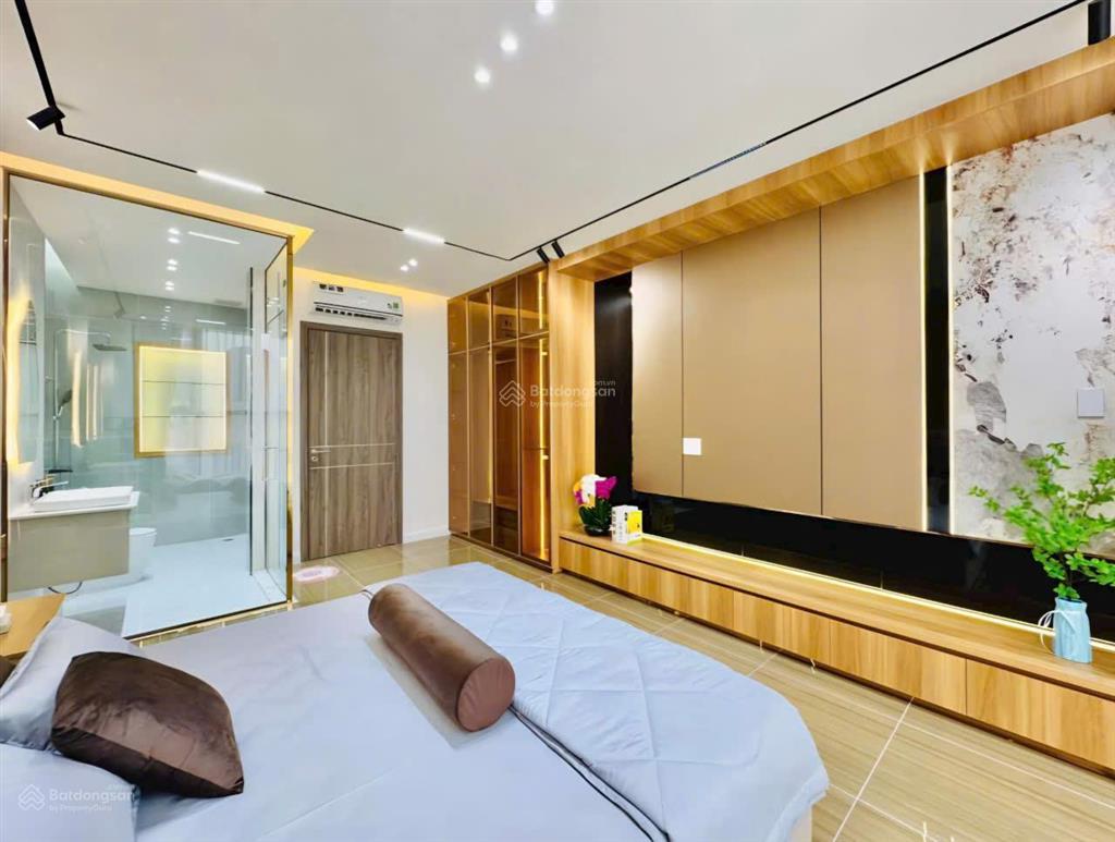 Cho thuê nhà full nội thất hẻm 7m thông phạm văn chiêu p94x15m4 lầu5pn4wc==19 triệu/tháng
