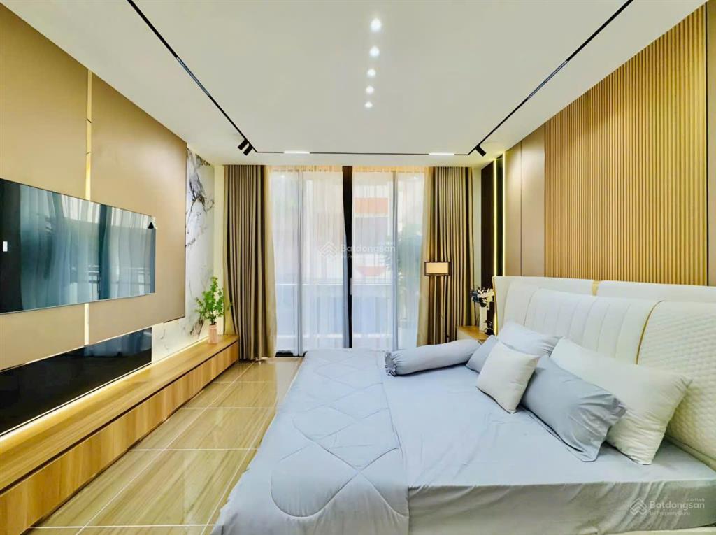 Cho thuê nhà full nội thất hẻm 7m thông phạm văn chiêu p94x15m4 lầu5pn4wc==19 triệu/tháng