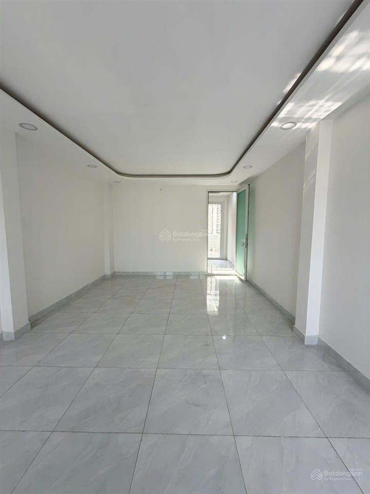 Cho thuê nhà mặt tiền lê văn thọ phường 9 gò vấp  diện tích 4x20m trệt  4 lầu  6pn  4wc=30tr