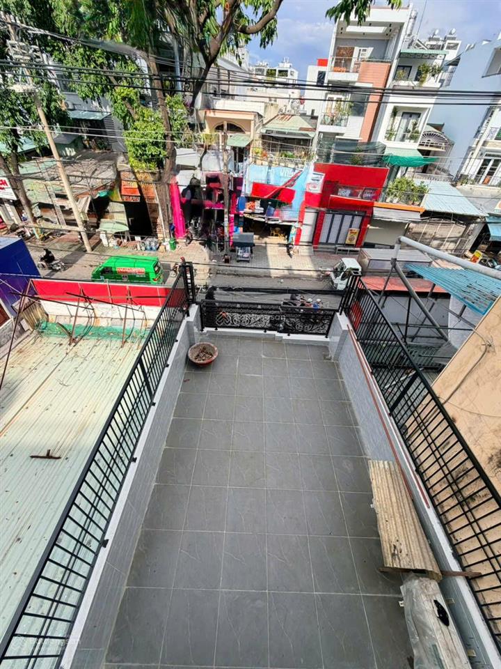 Cho thuê nhà mặt tiền lê văn thọ phường 9 gò vấp  diện tích 4x20m trệt  4 lầu  6pn  4wc=30tr