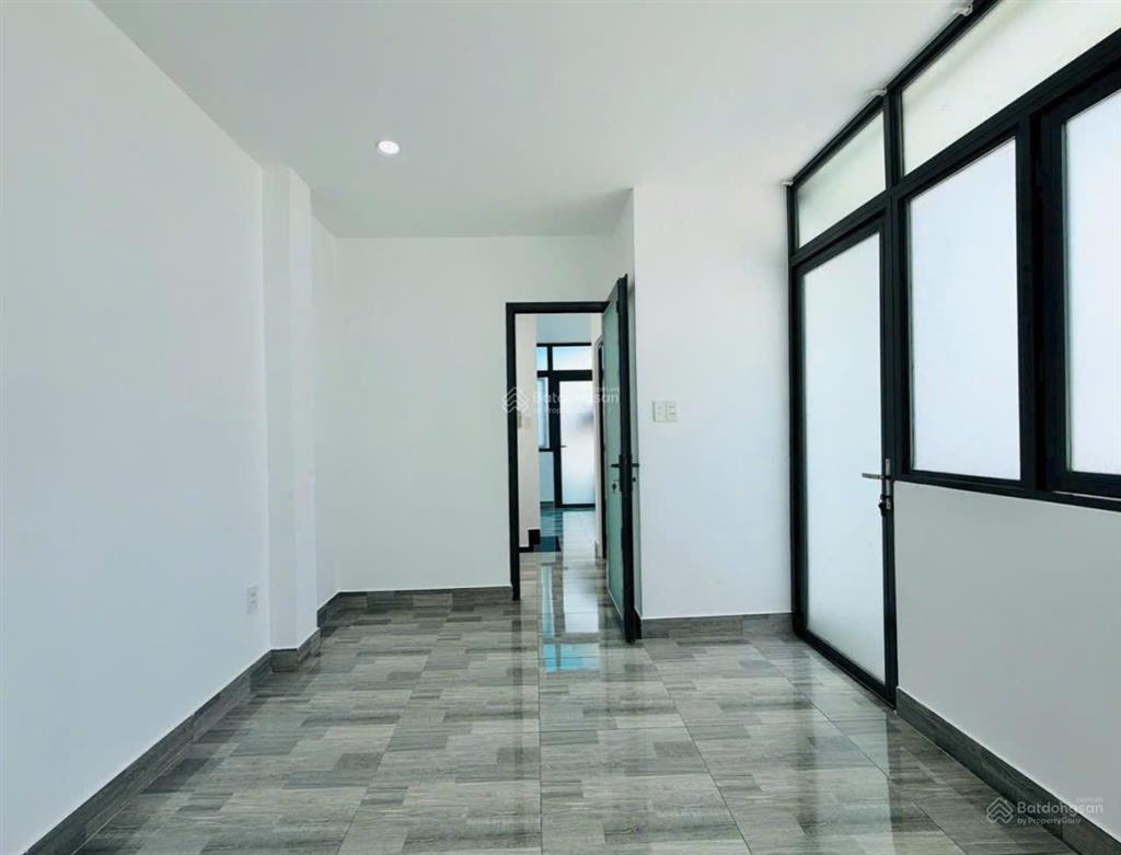 Căn góc full nội thất hẻm xe hơi thống nhất p15diện tích4x13m.3 lầu 5 phòng 5wc15 triệu