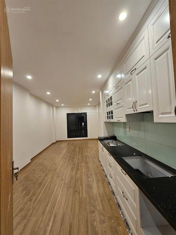 Nhà mặt phố mai phúc, long biên. 61m2 7 tầng mt 3.8m