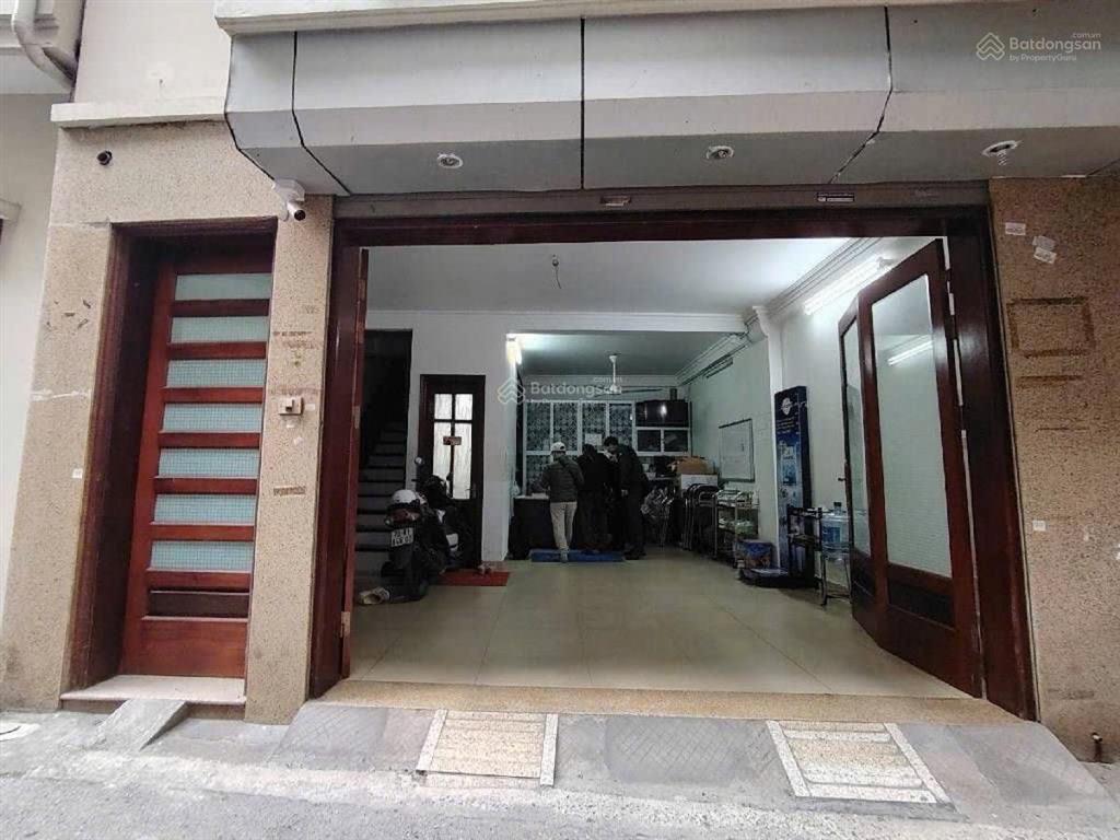 15.5 tỷ sở hữu nhà 42 m 5 tầng ô tô vào nhà tt nguyễn văn cừ