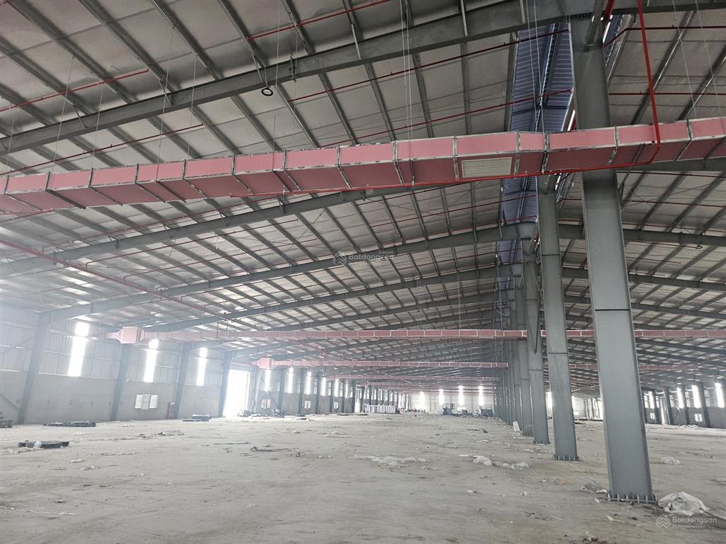 Cho thuê 10.000m2 kho xưởng mới dựng tại mỹ hào. giá tốt nhất, xưởng mới, ko phát sinh phí